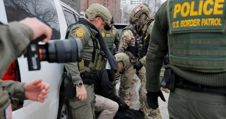Minnesota: une juge restreint les pouvoirs de l’ICE après Renee Good