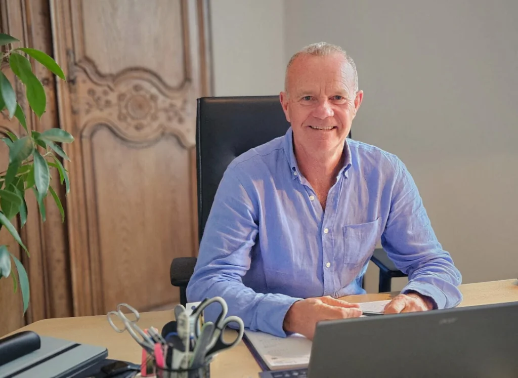 Municipales 2026: campagnes lancées à Thuit de l’Oison et Sisteron