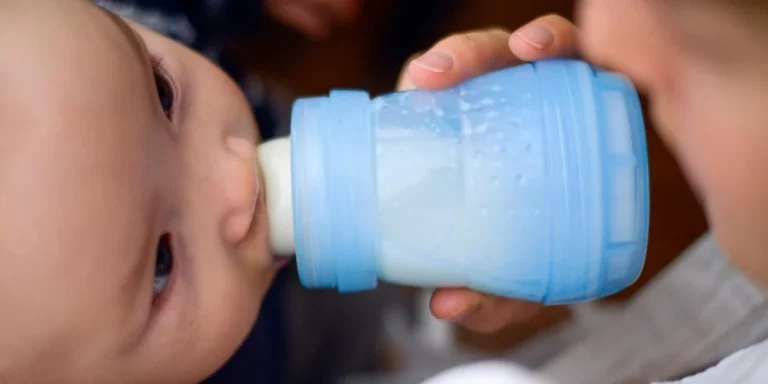 Rappel volontaire de lait infantile Nestlé en France pour précaution