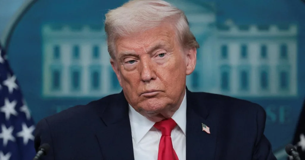 Trump menace l'Iran: rayé de la carte et tensions croissantes