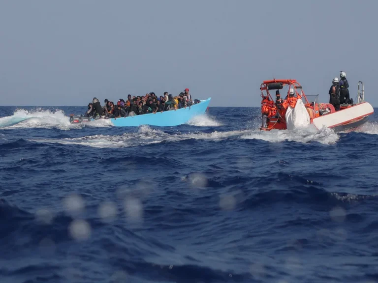 Huit corps retrouvés en Méditerranée: drame en Libye et en Grèce