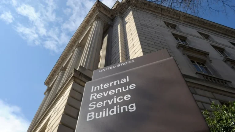 Juge: l'IRS a divulgué 42 695 adresses fiscales à l'ICE