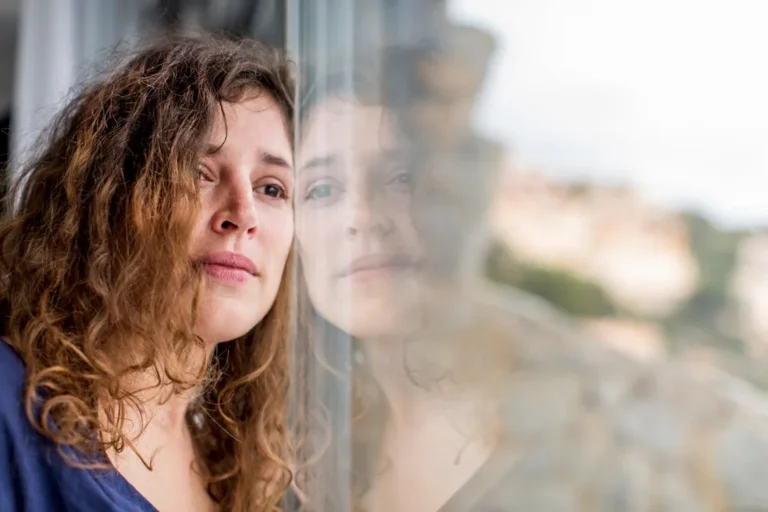 Les femmes et le syndrome prémenstruel : un risque cardiovasculaire accru