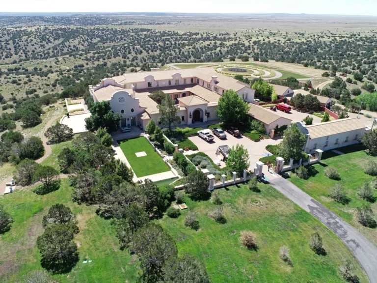 Nouveau-Mexique relance l'enquête sur le Zorro Ranch d'Epstein