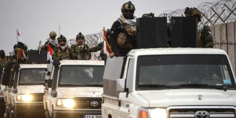 Des Européens parmi les 150 détenus de l’EI transférés vers l’Irak