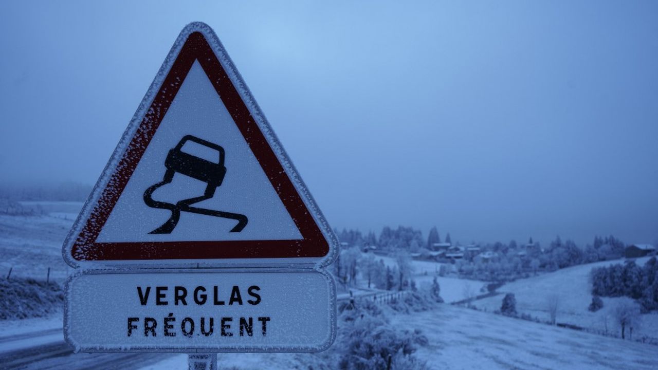 Illustration météo neige et verglas en France (Alpes)