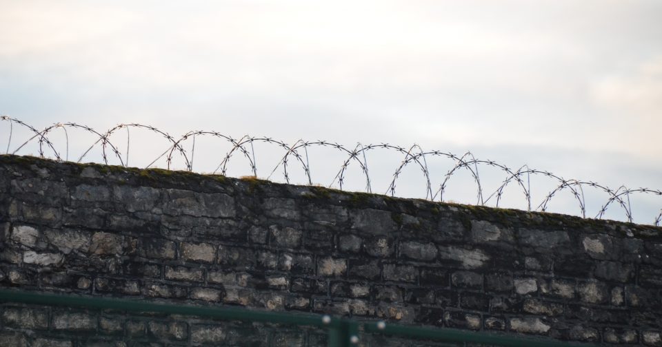 Vue d'enquête après l'incendie du collège Champollion à Dijon