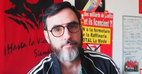 Fabien Cros sur la plateforme La Mède