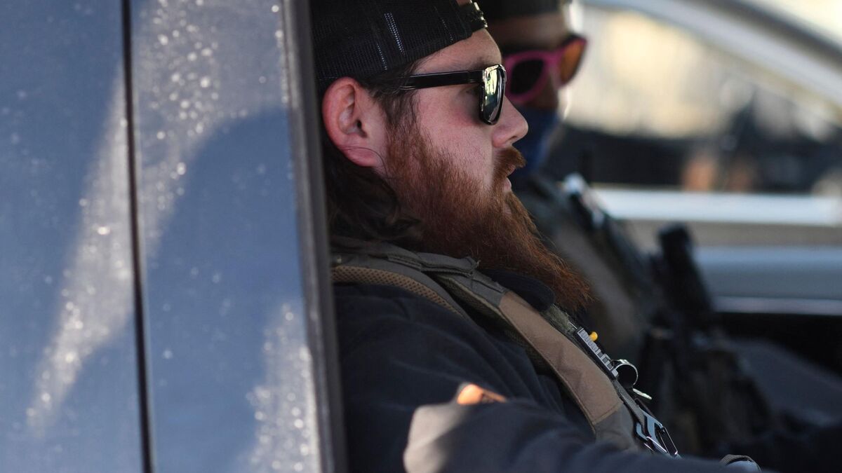 Agent de l’ICE près du consulat équatorien à Minneapolis