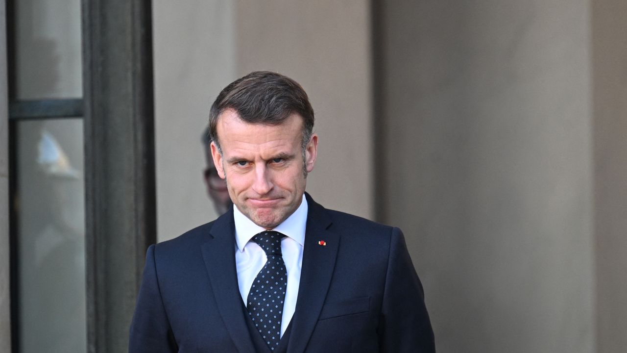 Ministres autour d'Emmanuel Macron à l'Élysée