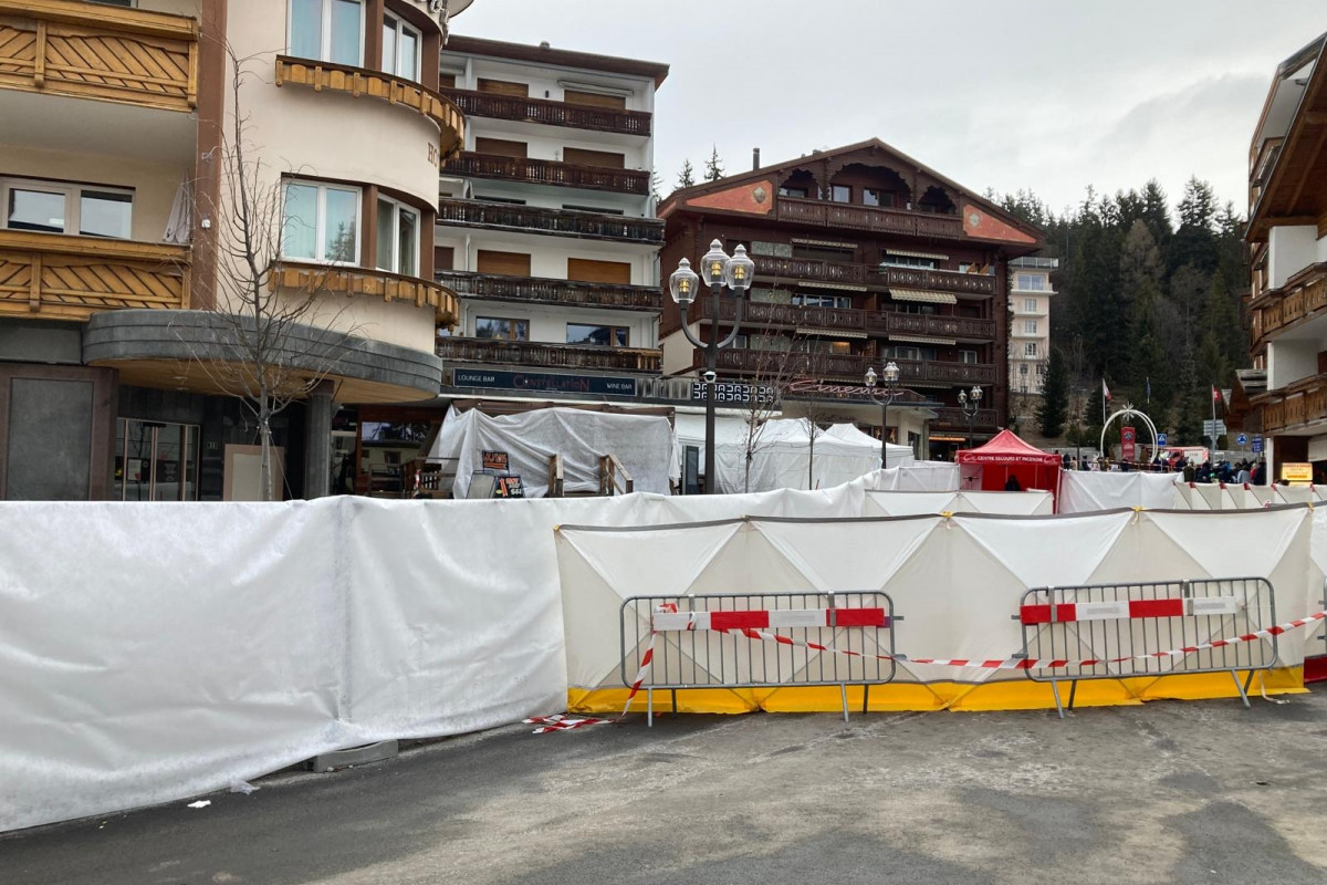 Le bar Le Constellation incendié à Crans-Montana