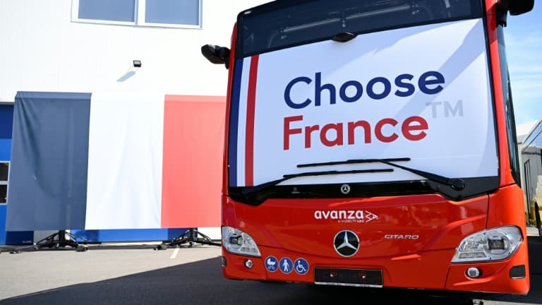 Bus Choose France à Versailles