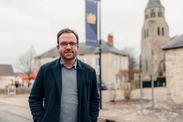Municipales 2026: des maires sortants en campagne
