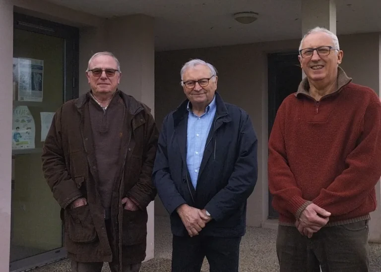 Municipales 2026: Laulne et Domazan sur le chemin du renouvellement
