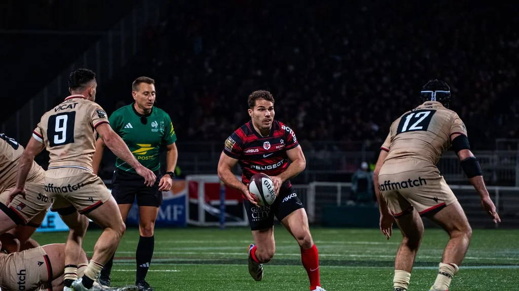 Rugby : Soupçons sur des contrats de droit à l’image impliquant Dupont et Jelonch