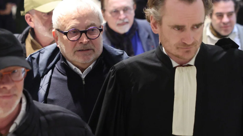 Saint-Sébastien-sur-Loire retire les plaques mentionnant Joël Guerriau