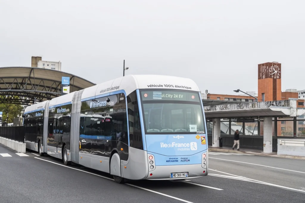 Inauguration du bus Tzen 4 en Essonne : une révolution écologique et moderne