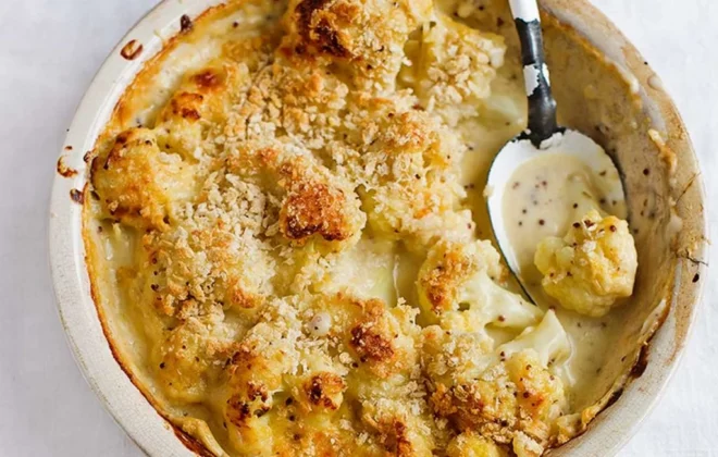 Chou-fleur gratiné au fromage, réconfort végétarien