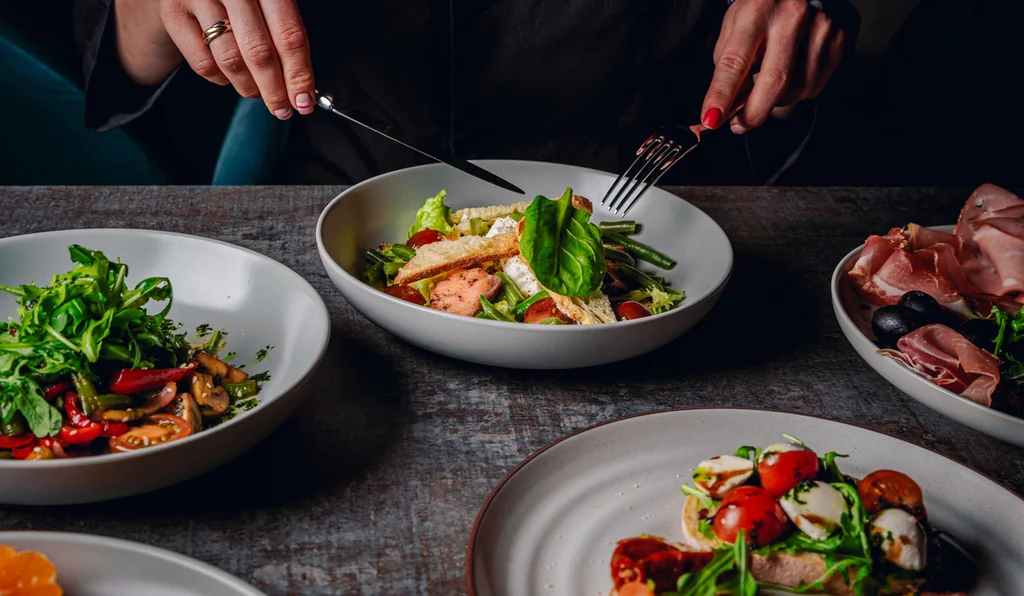 Faut-il vraiment respecter les trois repas par jour ?