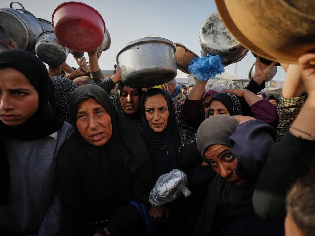 Haaretz : la catastrophe humanitaire à Gaza s'aggrave