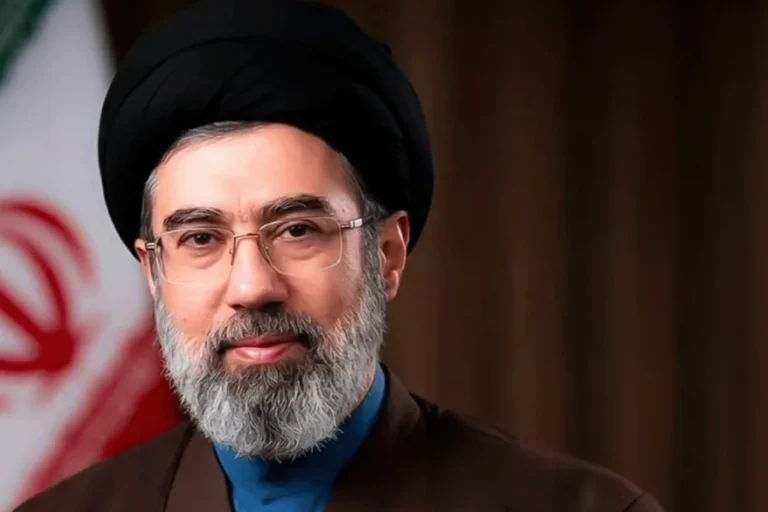 Iran : Mojtaba Khamenei nommé guide suprême après l'attaque