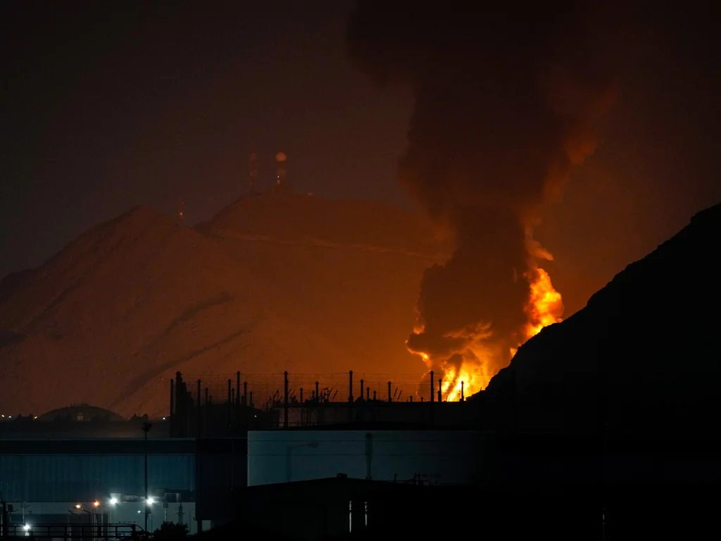 Koweït, Arabie, Émirats : interceptions de missiles et drones iraniens
