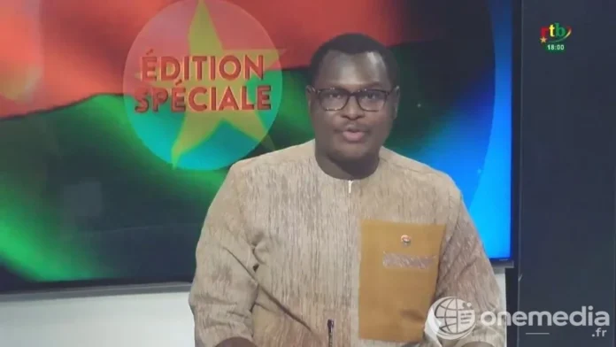 Le porte-parole du gouvernement burkinabè annonce à la RTB la rupture des relations diplomatiques entre le Burkina Faso et la France, le 26 juin 2026.