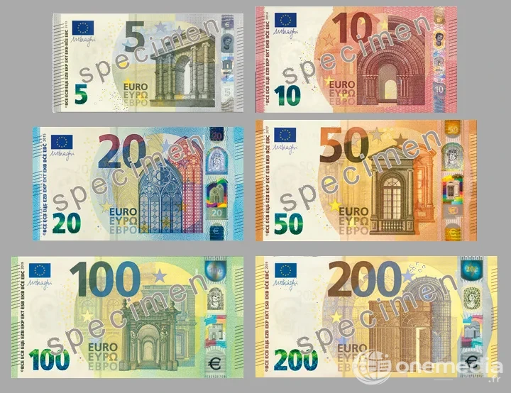 Pièces et billets en euros : illustration des questions monétaires et de l’inflation en zone euro.