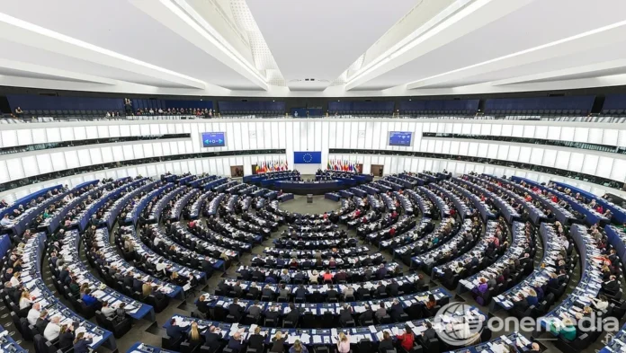 Vue intérieure de l'hémicycle du Parlement européen à Strasbourg