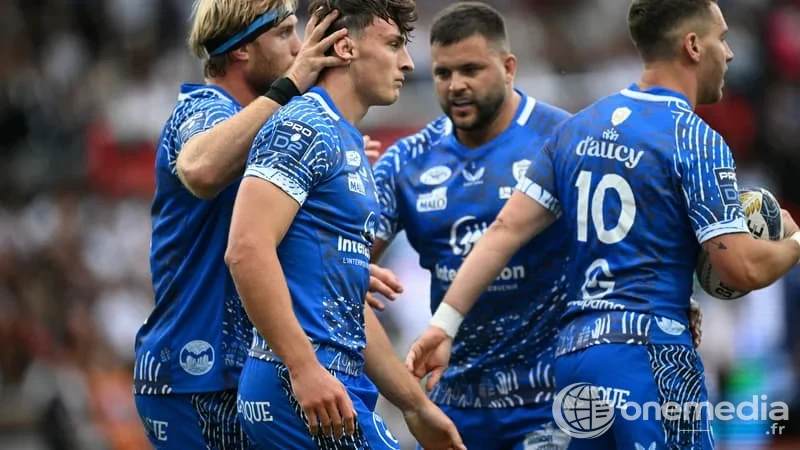 Robin Taccola avec Vannes lors de la finale de Pro D2 face à Provence Rugby