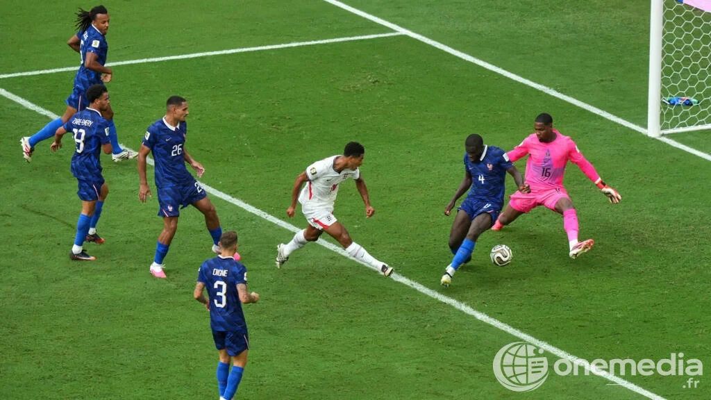 Jude Bellingham marque le but du 6-4 pour l’Angleterre face à la France