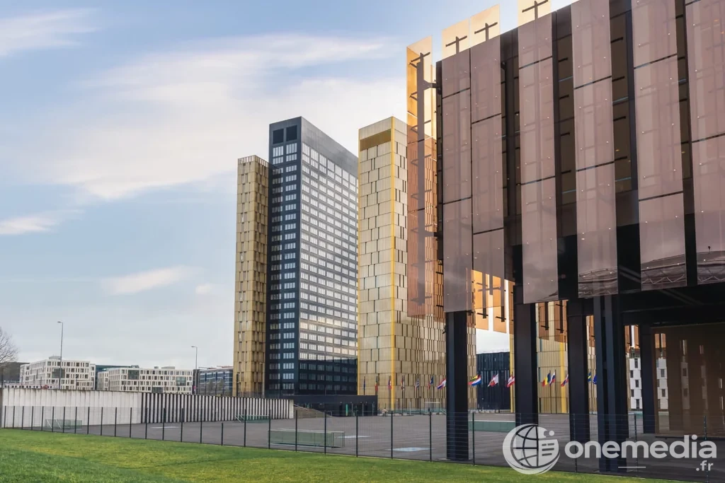 Bâtiment de la Cour de justice de l'Union européenne à Luxembourg, plus haute juridiction de l'UE.