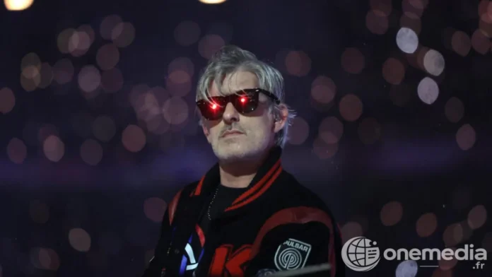 Kavinsky lors de la cérémonie de clôture des Jeux olympiques de Paris 2024