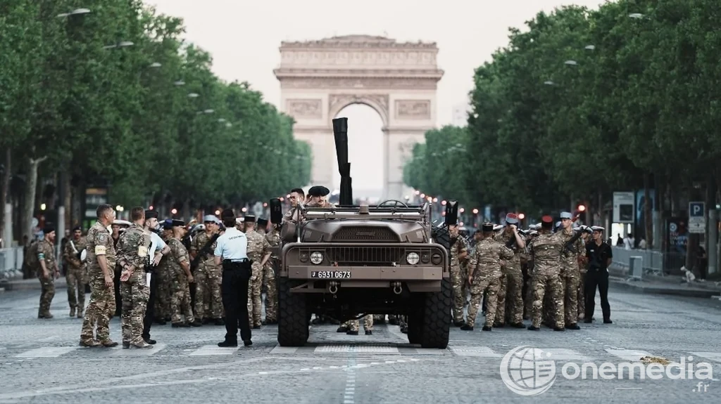 Répétition du défilé militaire du 14-Juillet sur les Champs-Élysées à Paris