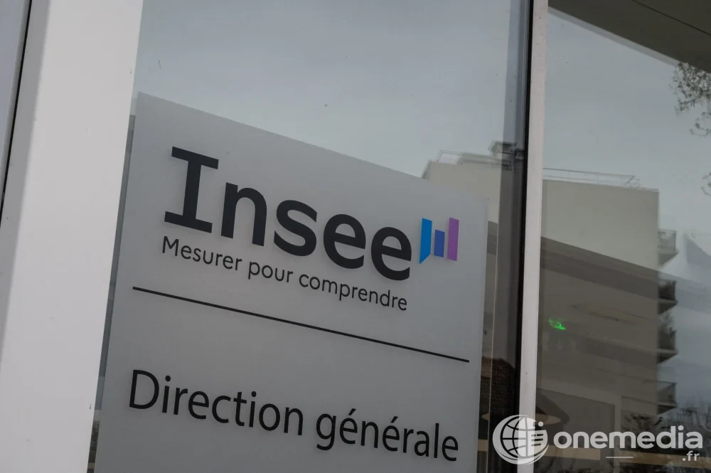 Enseigne de l’Insee, dont les indicateurs de conjoncture ont été publiés en août 2026