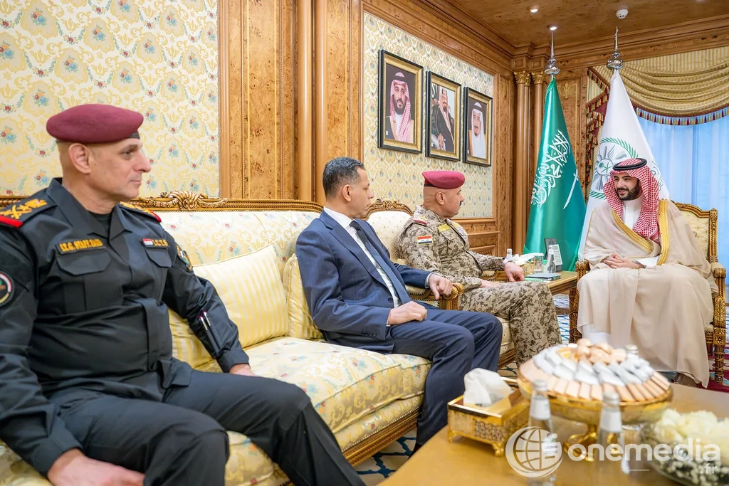 Khaled ben Salmane reçoit Abdel Amir al-Shammari à Riyad.