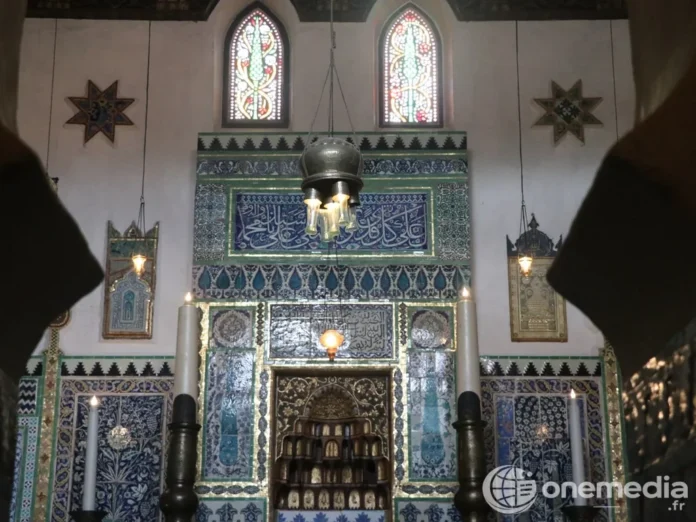 Décor de la salle dite de la mosquée dans la maison-musée de Pierre Loti à Rochefort