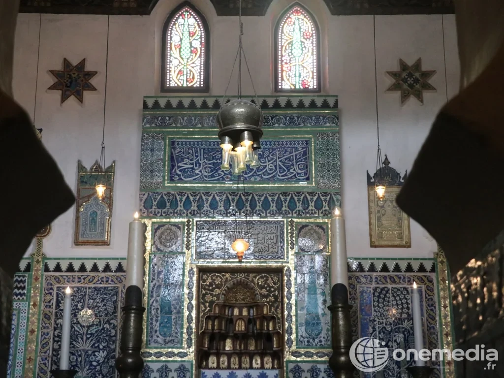 Décor de la salle dite de la mosquée dans la maison-musée de Pierre Loti à Rochefort