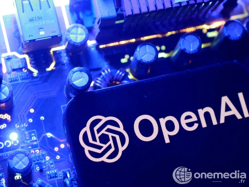 Logo d’OpenAI sur un circuit électronique