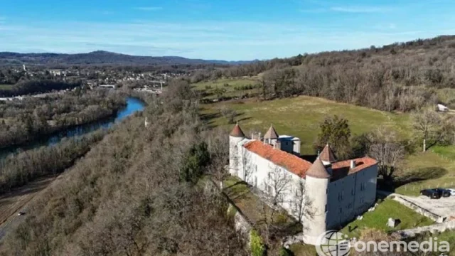 Le château de Chenavel à Jujurieux, sélectionné pour le Loto du patrimoine 2026