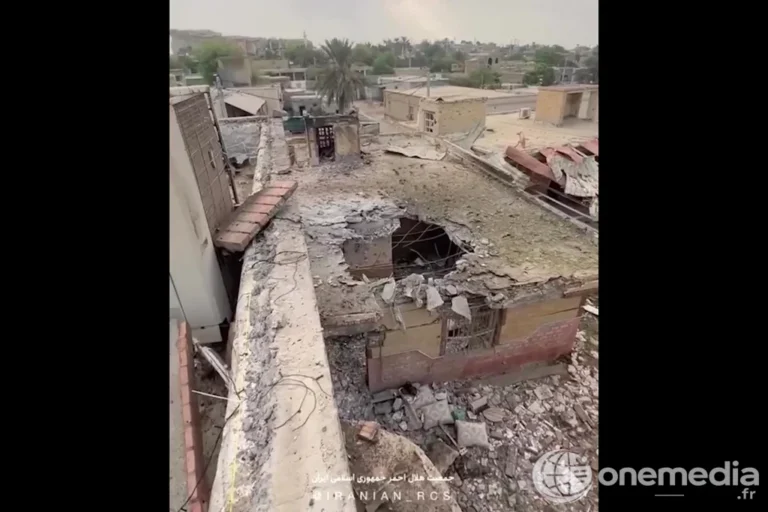 Conséquences de la frappe rapportée à Sirik, dans le sud de l’Iran
