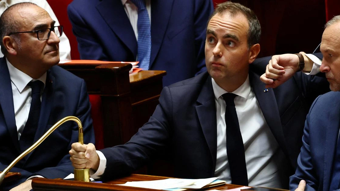 Laurent Nuñez, Sébastien Lecornu et Laurent Panifous à l’Assemblée nationale lors des questions au gouvernement.