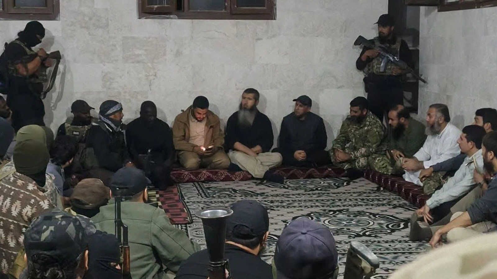 Le groupe Ghuraba, formation djihadiste française active en Syrie.