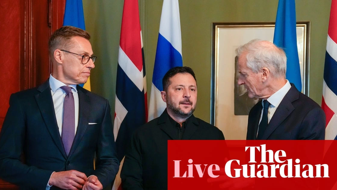 Alexander Stubb, Volodymyr Zelenskyy et Jonas Gahr Støre à Oslo la semaine précédant l’appel du 27 octobre.
